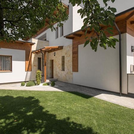 Eszterhaz Villa Balatonkeresztur Luaran gambar