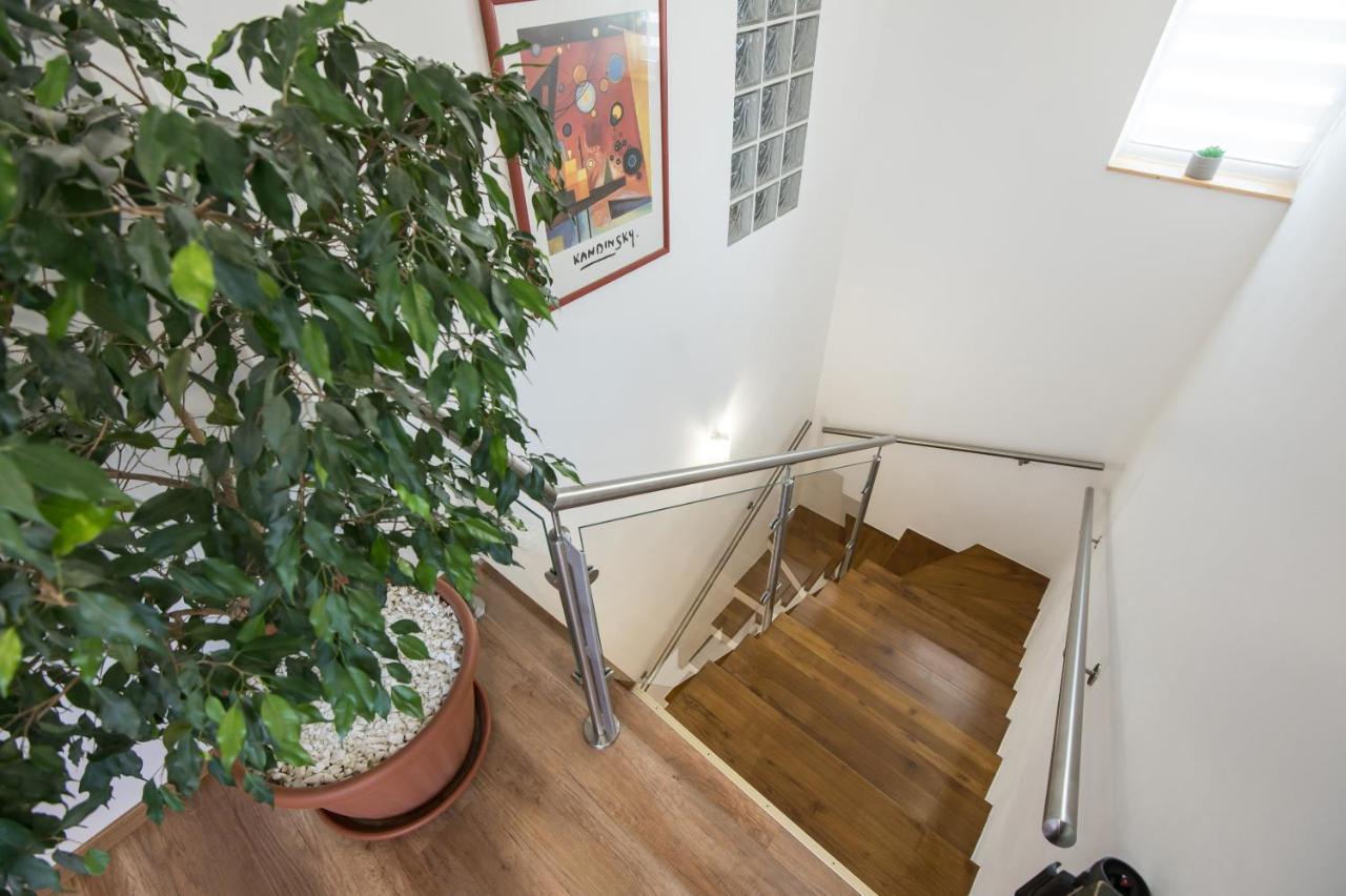 Eszterhaz Villa Balatonkeresztur Luaran gambar
